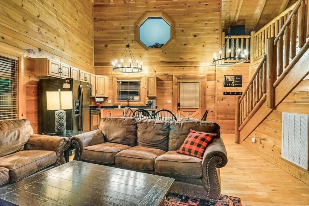 Cabin-N-Smokys! Indoor Resort Pool Views Hot Tub Game Room Sevierville Esterno foto