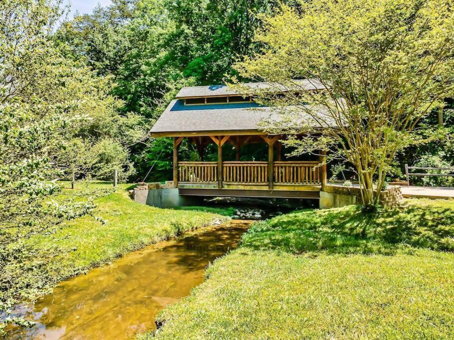 Cabin-N-Smokys! Indoor Resort Pool Views Hot Tub Game Room Sevierville Esterno foto