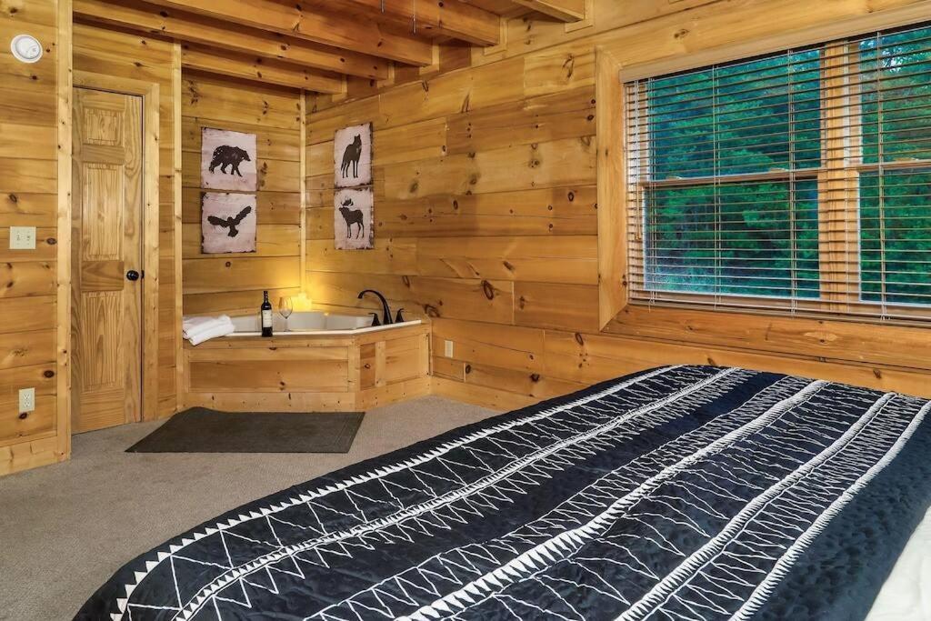 Cabin-N-Smokys! Indoor Resort Pool Views Hot Tub Game Room Sevierville Esterno foto